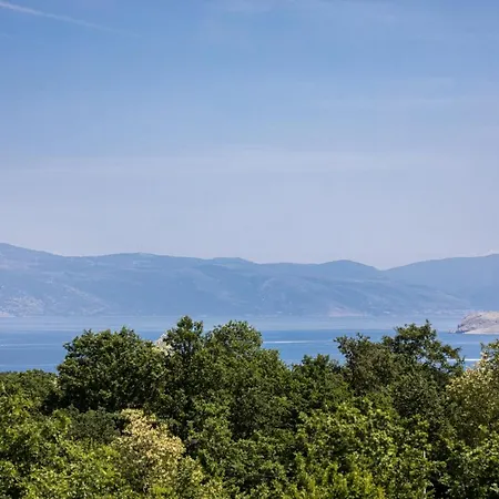 Petra With Sea View Villa